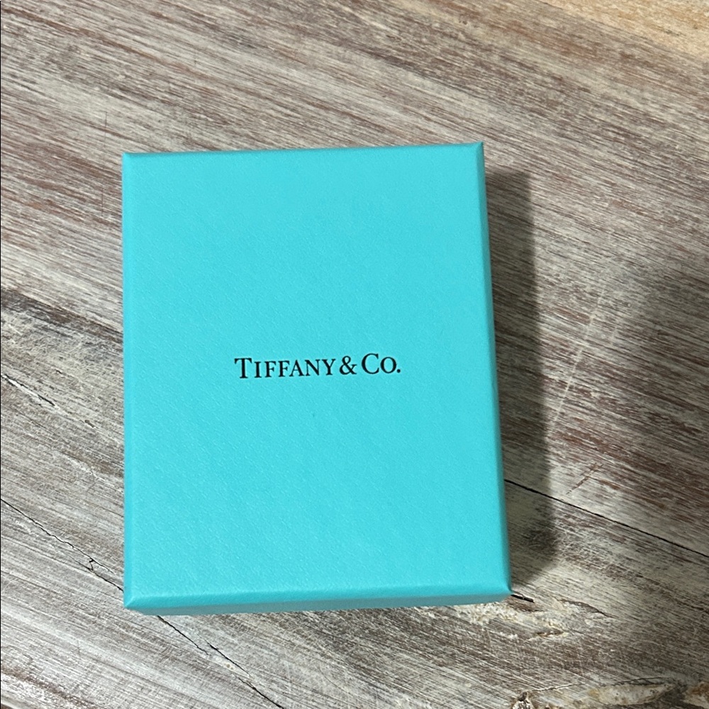 Tiffany & Co. Turquoise Gift Box (3 by 3.6 inches)